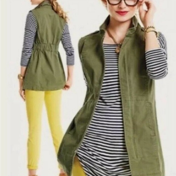 CAbi Explorer Vest Jacket NWOT - Picture 3 of 9